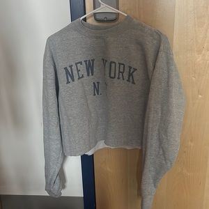 Women’s John Galt/ Brandy Melville New York Cropped Crewneck